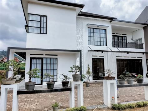 tolong di editin memakai cat putih kombinasi hitam para suhu makasih ... - balustradellc