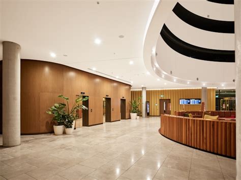Top 10 Desain Interior Lobby Kantor Modern - balustradellc