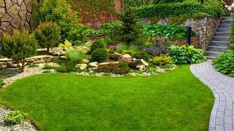 Top 10 Landscaping Ideas for Small Yards - BACQYARD - balustradellc
