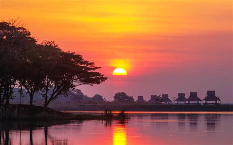 Top 10 Most Spectacular Sunsets Around the World - Barnorama - balustradellc