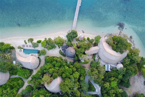 Top 10 Private Islands in Indonesia for Luxury Travelers - balustradellc