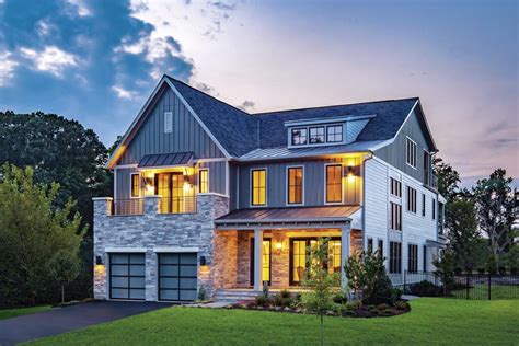 Top 10 Spectacular Modern Farmhouse Exterior Design Ideas - balustradellc