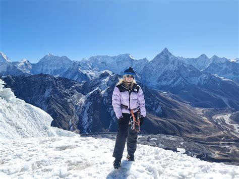 Top 10 Trekking Peaks in Himalaya Nepal - Sunrise Adventure Trek - balustradellc