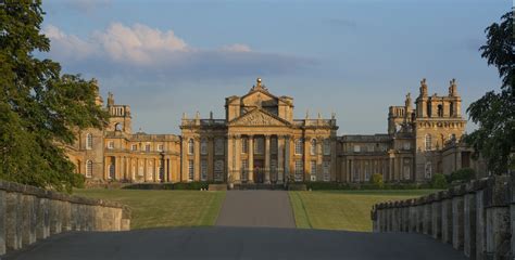 Top 11 Stately Homes in England - Best English Manor Houses - balustradellc
