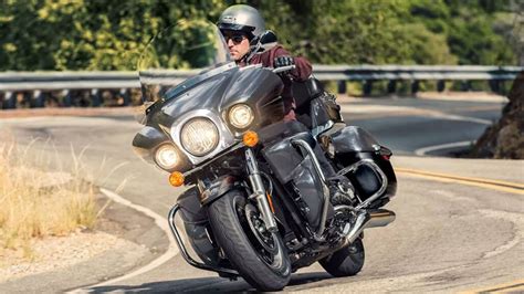 Top 15 Touring Motorcycles On The Market - Top Speed - balustradellc