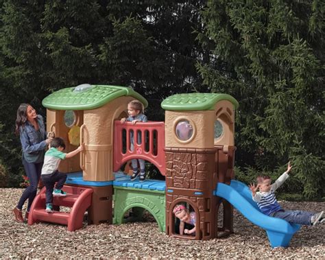 Top 20 Outdoor Playsets for Toddlers and Kids in 2024 - balustradellc