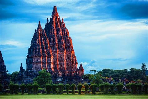 Top 5 temples to explore in Indonesia | Insight Guides Blog - balustradellc