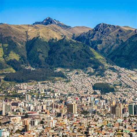 Top 7 Destinations for Summer Trekking Across Volcanic Terrain - balustradellc