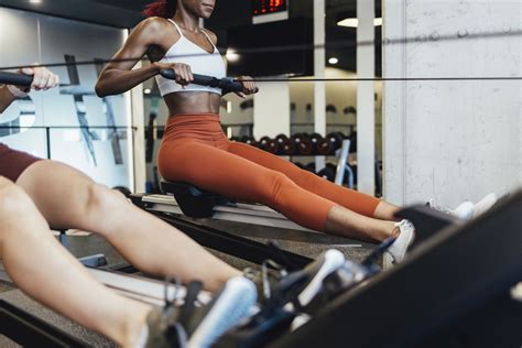 Top 7 Great Rowing Machine Benefits - Cleveland … - balustradellc