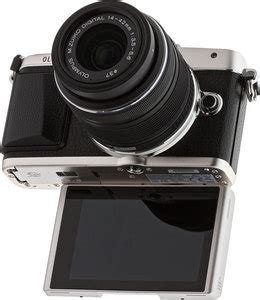 Top 8 Best Vlogging Cameras with Flip Screen 2026 - balustradellc