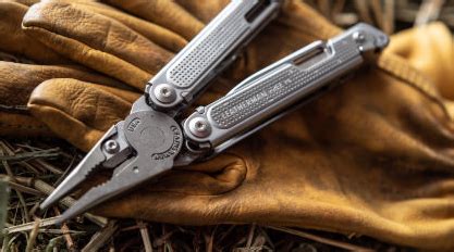 Top Everyday Carry Items Every Man Must Have | MENSLIST - balustradellc