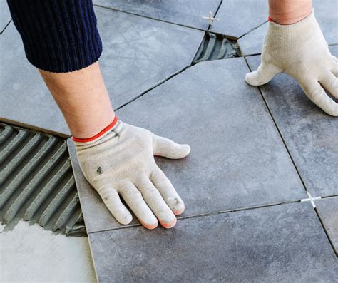 Top Outdoor Tiles for Cold Weather Conditions - muktibox.com