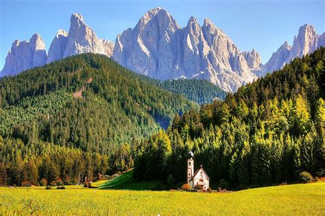 Top Villages for Unforgettable Camping in Italy - balustradellc