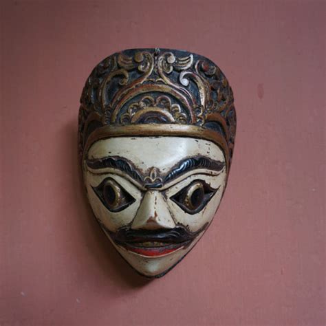 Topeng Antik 1 di My antique store - balustradellc