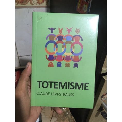 Totemisme | S1 | Terakreditasi | Universitas STEKOM Semarang - balustradellc