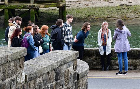 TOUR: Students are given a