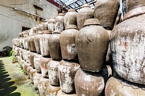 TRADITIONAL RICE WINE DISTILLERY - balustradellc