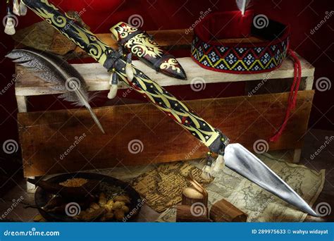 TRADITIONAL WEAPON | ALL ABOUT WEST KALIMANTAN - balustradellc