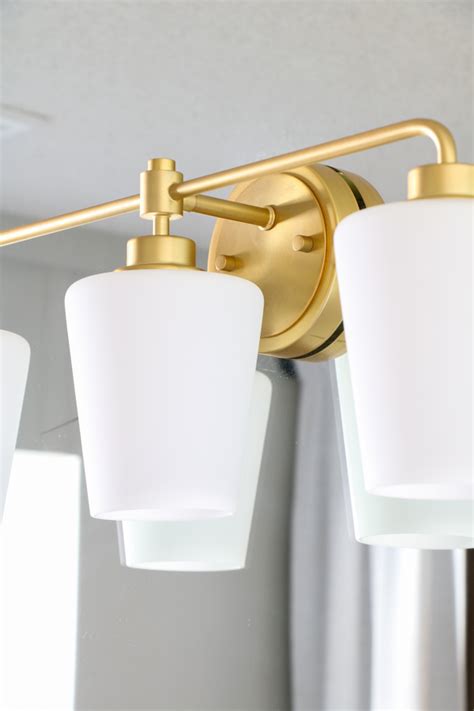 Transform Your Bathroom with These Top Vanity Lighting Ideas - balustradellc
