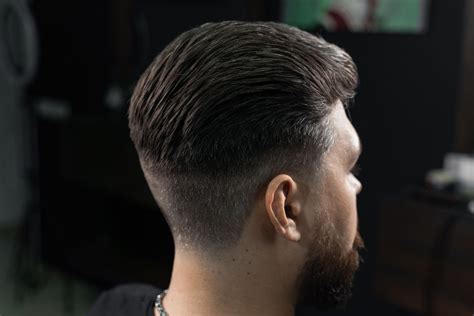 Transformasi Gaya Rambut: Dari Low Fade ke Mullet - balustradellc