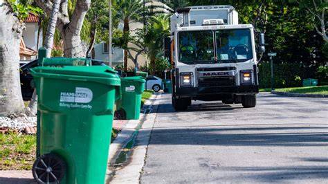 Trash, Garbage and Recycling Services in Orlando, Florida | WM - raincitystudios.com