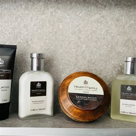 TRAVEL COLLECTION | Truefitt & Hill India - balustradellc