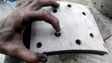 trick,, Memasang paku kampas rem tronton... - balustradellc