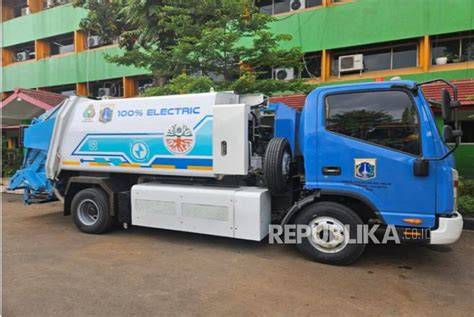 Truk Sampah Listrik - EV Trucks - raincitystudios.com