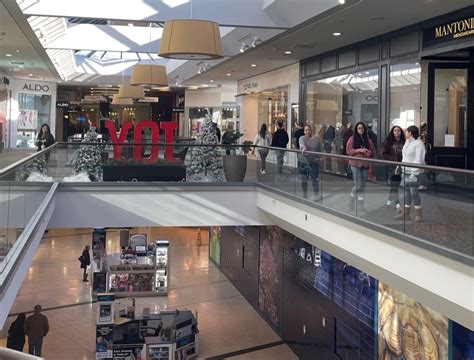 TRUMBULL MALL STORES — Retailers in the Trumbull Mall - 8town…