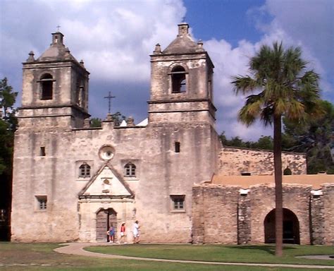 TSHA Church Architecture - Handbook of Texas