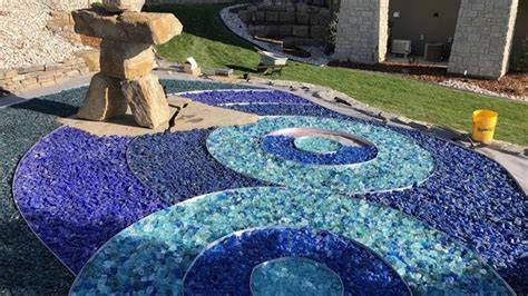 Tumbled Glass Mulch - How To Use Recycled Glass In … - raincitystudios.com