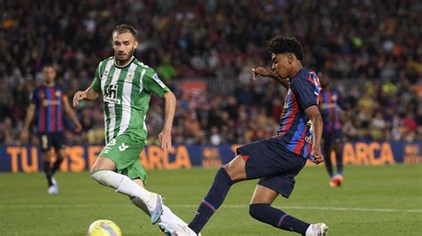 Turunkan Betis & Paha dalam 14 Hari – Latihan Pemula di Rumah - balustradellc