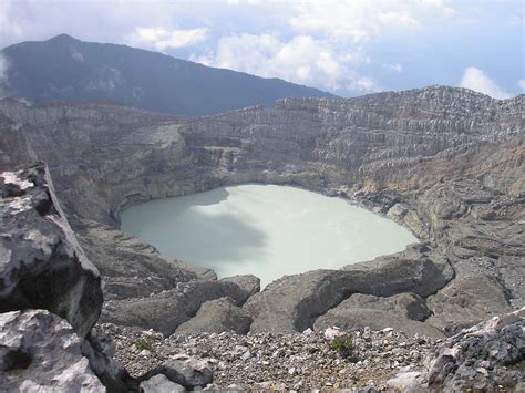 Twenty Popular Volcano Hikes in Indonesia | Gunung … - balustradellc