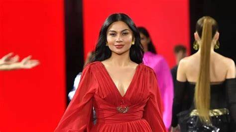 TWITTER model Indonesia & trend musik TikTok yang ngajak ngintipin konten eksklusif Kameramen B-roll lebih banyak image 1