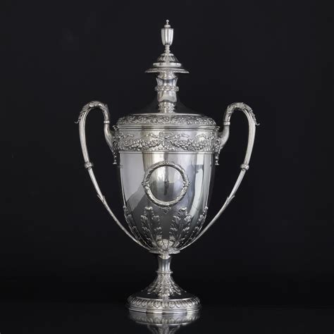 Two-handled antique silver trophy cup - LANGFORDS - balustradellc