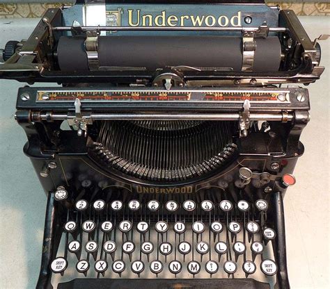 Typewriter Restoration & Repair | Vintage & Antique Typewriters … - muktibox.com
