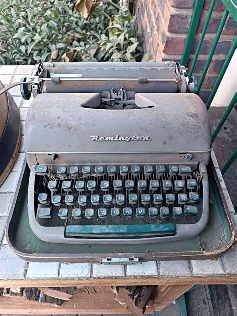 Typewriters for sale in Johannesburg - balustradellc