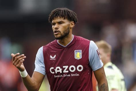 Tyrone Deon Mings - FIFA 22 - 1 juin 2022 | SoFIFA - balustradellc