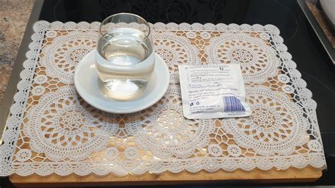 Tableta per fryrje te barkut.  &Ccedil;far&euml; t&euml; b&euml;ni n&euml; rastet e fryerjes ...