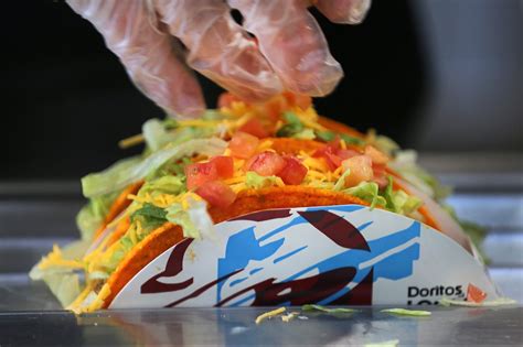 Taco Bell wants end to 'Taco Tuesday' trademark