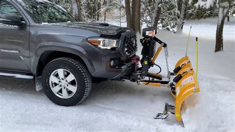 Time lapse video of me plowing snow with my 2021 Toyota Tacoma TRD off road. Boss 7’6” V-plow. 