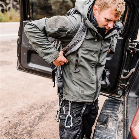 Tad gear. About TAD. A word about Triple Aught Design.TAD is a boutique shop making tactical oriented clothing and equipment. Along with apparel and supercool knives and lights, they’ve designed two backpacks: the FAST Pack EDC and the FAST Pack Litespeed, the latter being a bit smaller (20 liters) and reviewed by none other than our … 