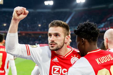 Tadic clubs.  #10 Dušan Tadić 4 1 3 2 1 Al-Wahda UAE Pro League Divis...
