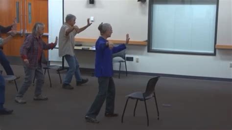 Tai Chi: Movement for Better Balance - YouTube