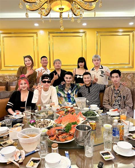 Tai mom pussy. .  ...