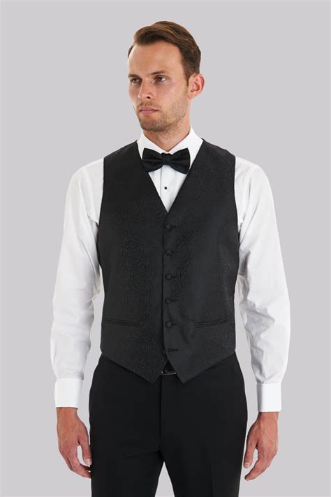 Tailcoat vest and bow tie crossword. Product Description. White Pique Backless (Open-Back) Vest with matching pre-tied pique bow tie. Vest has 3 buttons with lapels and adjustable neck and waist adjustments. Buy White Pique Vest & Bow Tie, XXL and other Jackets & Coats at Amazon.com. Our wide selection is elegible for free shipping and free returns. 