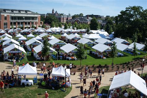 codini.rgarabwor.edu.pl. 