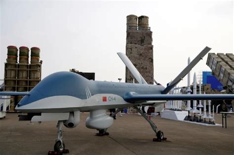 Taiwán afirma que un dron militar chino circunnavegó Taiwán por primera vez