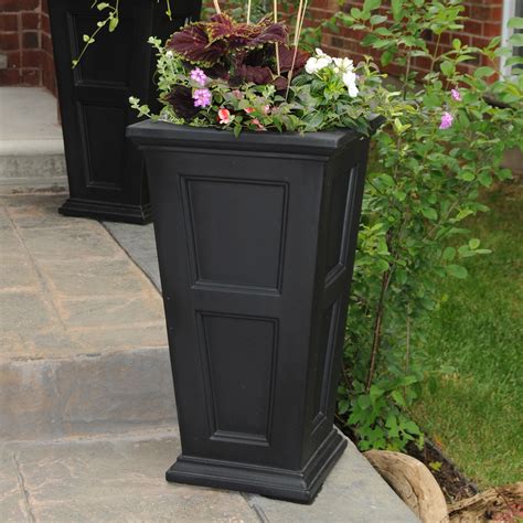 Tall outdoor planters lowes. Giantex’s raised garden bed adds a pop of color to your deck or yard. It comes with all the hardware you need for assembly, the brand says. Material: Steel | Size: 25x13x18 inches, 25x13x31.5 ... 