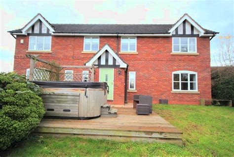 Tallarn Green, Nr Malpas, SY14 4 bed detached house - £475,000